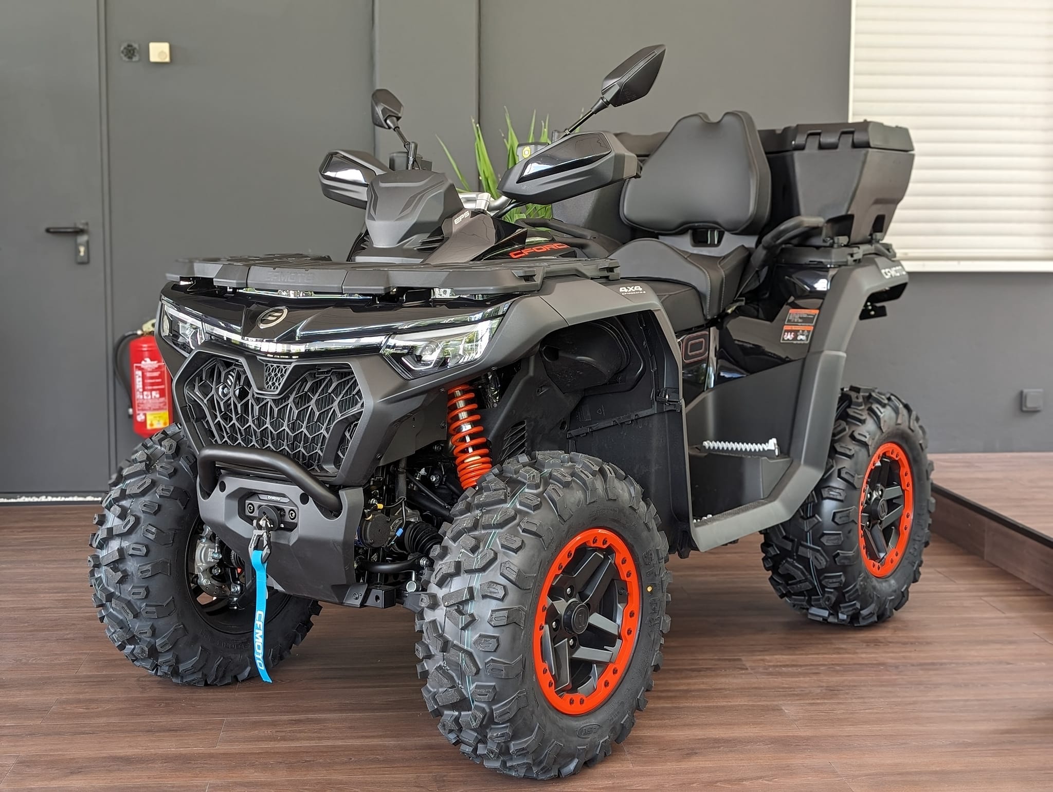 2025 CFMOTO CForce 1000 Overland